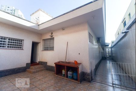 Casa à venda com 300m², 3 quartos e 5 vagasQuintal