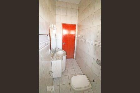 Casa para alugar com 270m², 5 quartos e 5 vagasBanheiro