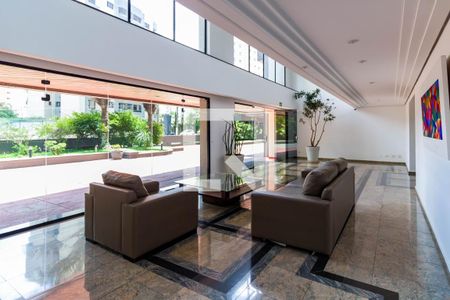 Apartamento à venda com 288m², 4 quartos e 4 vagas Apartamento à venda com 288m², 4 quartos e 4 vagasÁrea comum