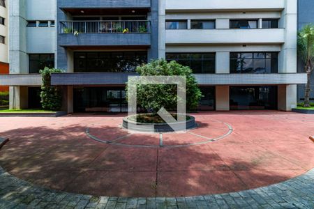 Apartamento à venda com 288m², 4 quartos e 4 vagas Apartamento à venda com 288m², 4 quartos e 4 vagasÁrea comum