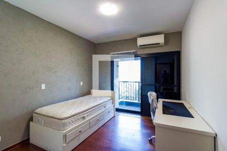 Apartamento à venda com 288m², 4 quartos e 4 vagas Apartamento à venda com 288m², 4 quartos e 4 vagasQuarto