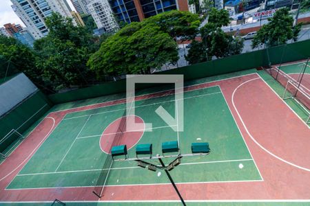 Apartamento à venda com 288m², 4 quartos e 4 vagas Apartamento à venda com 288m², 4 quartos e 4 vagasÁrea comum