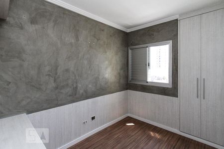 Apartamento à venda com 57m², 2 quartos e 2 vagasQuarto 02