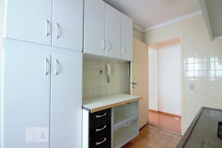 Apartamento para alugar com 70m², 2 quartos e 1 vaga Apartamento para alugar com 70m², 2 quartos e 1 vagaCozinha