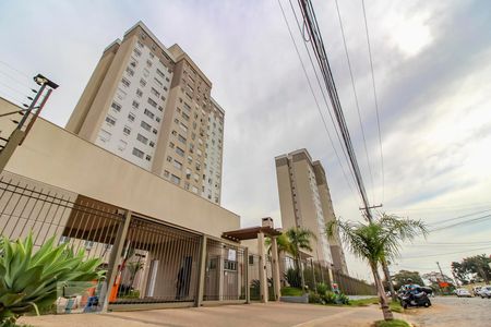 fachada de apartamento à venda com 2 quartos, 50m² em Humaitá, Porto Alegre