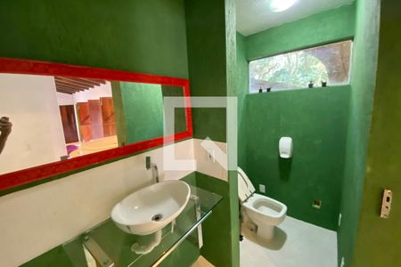 Casa à venda com 600m², 7 quartos e 1 vagaBanheiro 2