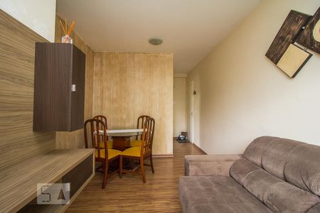 Sala de apartamento para alugar com 3 quartos, 67m² em Igara, Canoas