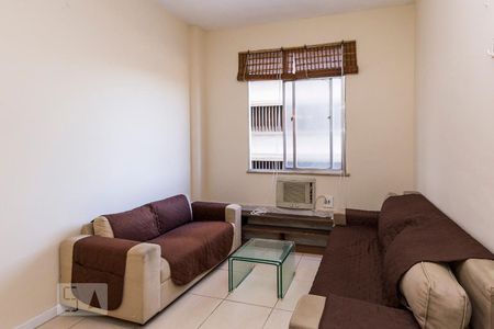 Sala de apartamento para alugar com 1 quarto, 30m² em Botafogo, Rio de Janeiro