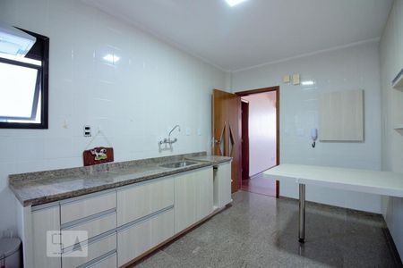 Apartamento à venda com 120m², 3 quartos e 2 vagas Apartamento à venda com 120m², 3 quartos e 2 vagasCozinha