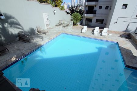 Apartamento à venda com 120m², 3 quartos e 2 vagas Apartamento à venda com 120m², 3 quartos e 2 vagasPiscina