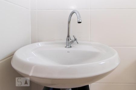 Apartamento à venda com 49m², 2 quartos e 1 vagaBanheiro - Detalhe da pia