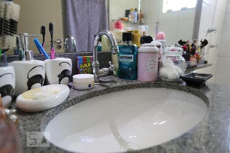 Apartamento à venda com 67m², 3 quartos e 1 vagaBanheiro da Suíte