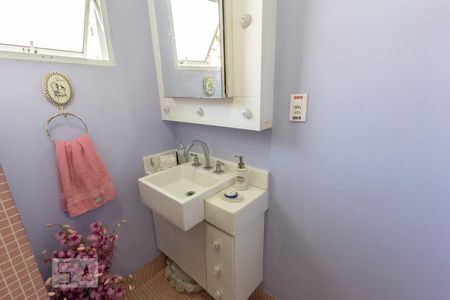 Banheiro de apartamento para alugar com 1 quarto, 40m² em Perdizes, São Paulo