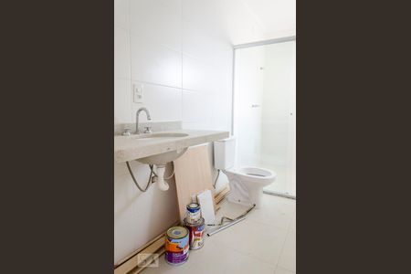 Casa de condomínio à venda com 150m², 3 quartos e 2 vagas Casa de condomínio à venda com 150m², 3 quartos e 2 vagasBanheiro suíte 2