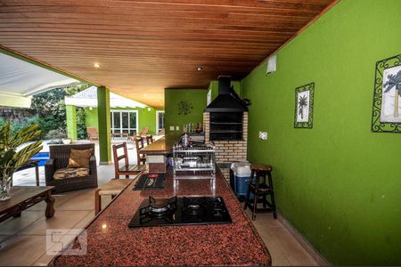 Casa de condomínio à venda com 850m², 4 quartos e 4 vagasÁrea Externa - Churrasqueira - Espaço Gourmet