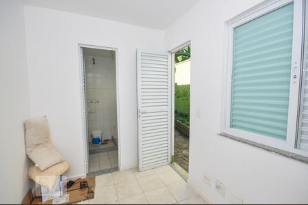 Casa de condomínio à venda com 850m², 4 quartos e 4 vagasÁrea Externa - Quarto de Serviço