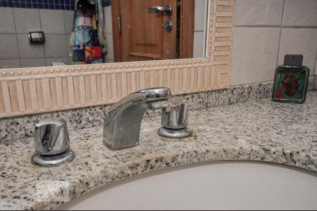 Casa de condomínio à venda com 850m², 4 quartos e 4 vagasBanheiro Suíte 3