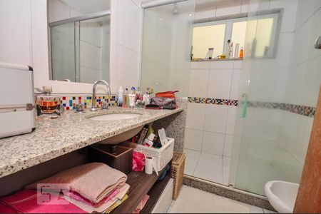 Casa de condomínio à venda com 850m², 4 quartos e 4 vagasBanheiro Suíte 4