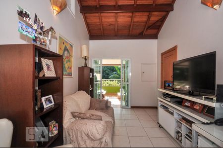 Casa de condomínio à venda com 850m², 4 quartos e 4 vagasSaleta - 2o Andar