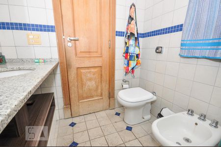 Casa de condomínio à venda com 850m², 4 quartos e 4 vagasBanheiro Suíte 3