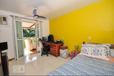 Casa de condomínio à venda com 850m², 4 quartos e 4 vagasSuíte 3