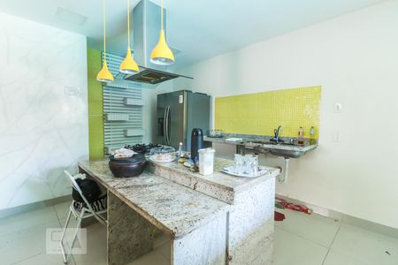Cozinha de casa para alugar com 4 quartos, 453m² em Curicica, Rio de Janeiro