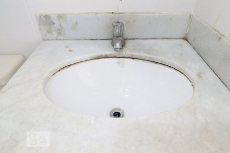 Apartamento para alugar com 59m², 2 quartos e 1 vaga Apartamento para alugar com 59m², 2 quartos e 1 vagaBanheiro