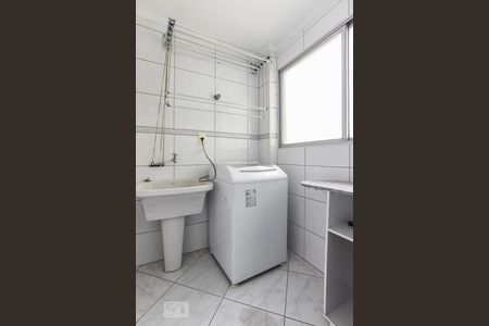 Apartamento à venda com 88m², 2 quartos e 1 vaga Apartamento à venda com 88m², 2 quartos e 1 vagaÁrea de Serviço