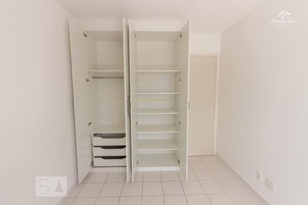 Quarto 1 de apartamento para alugar com 2 quartos, 81m² em Recreio dos Bandeirantes, Rio de Janeiro