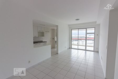 Sala de apartamento para alugar com 2 quartos, 81m² em Recreio dos Bandeirantes, Rio de Janeiro