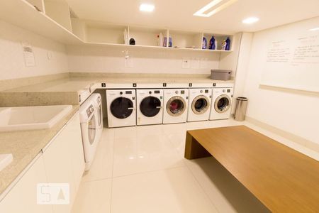 Apartamento à venda com 49m², 1 quarto e 1 vaga Apartamento à venda com 49m², 1 quarto e 1 vagaLavanderia