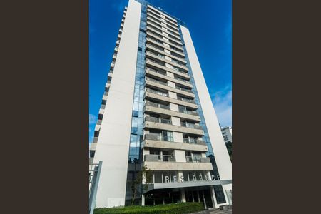 Apartamento à venda com 49m², 1 quarto e 1 vaga Apartamento à venda com 49m², 1 quarto e 1 vagaFachada