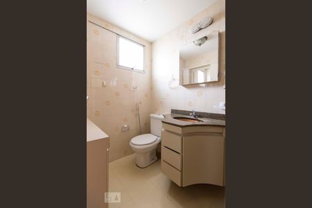 Banheiro de apartamento para alugar com 2 quartos, 65m² em Santana, São Paulo
