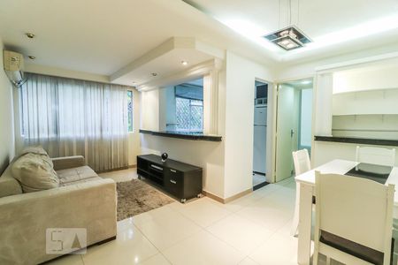 Sala de apartamento à venda com 1 quarto, 40m² em Freguesia (jacarepaguá), Rio de Janeiro
