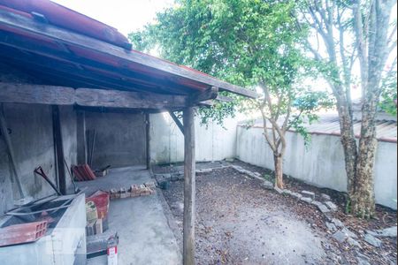 Casa à venda com 220m², 3 quartos e 2 vagas Casa à venda com 220m², 3 quartos e 2 vagasQuintal