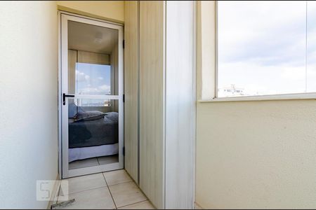 Apartamento à venda com 80m², 3 quartos e 1 vaga Apartamento à venda com 80m², 3 quartos e 1 vagaSacada da Suíte