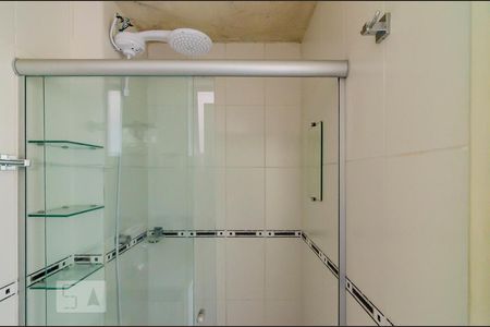 Apartamento à venda com 80m², 3 quartos e 1 vaga Apartamento à venda com 80m², 3 quartos e 1 vagaBanheiro da Suíte