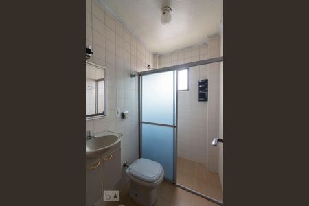 Banheiro de apartamento para alugar com 2 quartos, 60m² em Rudge Ramos, São Bernardo do Campo