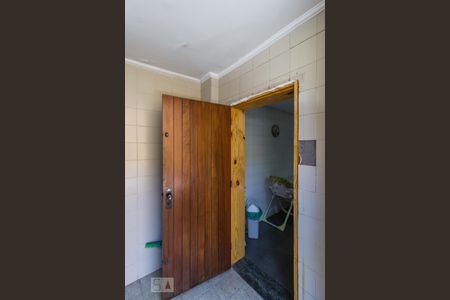 Casa à venda com 80m², 3 quartos e 2 vagas Casa à venda com 80m², 3 quartos e 2 vagasÁrea de serviço