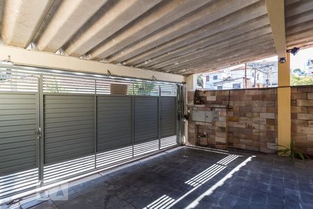 Casa à venda com 80m², 3 quartos e 2 vagas Casa à venda com 80m², 3 quartos e 2 vagasGaragem