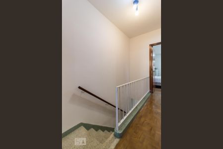 Casa à venda com 80m², 3 quartos e 2 vagas Casa à venda com 80m², 3 quartos e 2 vagasCorredor