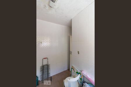 Casa à venda com 80m², 3 quartos e 2 vagas Casa à venda com 80m², 3 quartos e 2 vagasQuarto de serviço