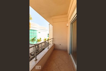 Casa de condomínio à venda com 400m², 4 quartos e 3 vagasQuarto 4