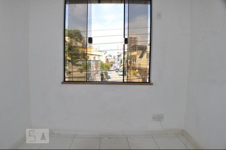 Casa de condomínio à venda com 220m², 4 quartos e sem vagaquarto 3