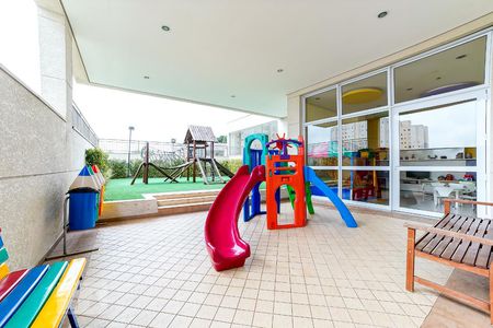 Apartamento à venda com 82m², 2 quartos e 1 vagaÁrea Comum - Playground