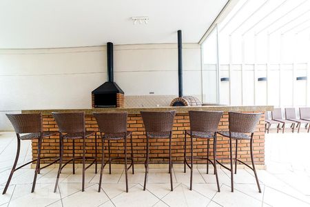 Apartamento à venda com 82m², 2 quartos e 1 vagaÁrea Comum - Churrasqueira