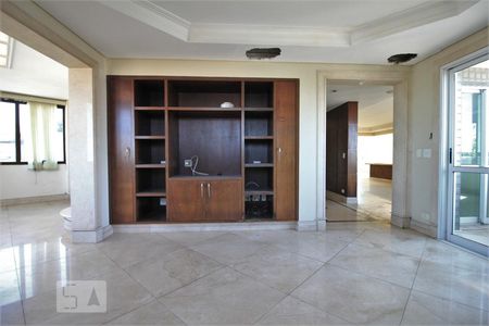 Apartamento para alugar com 550m², 4 quartos e 6 vagasSala