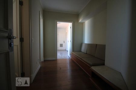 Apartamento para alugar com 550m², 4 quartos e 6 vagasCorredor