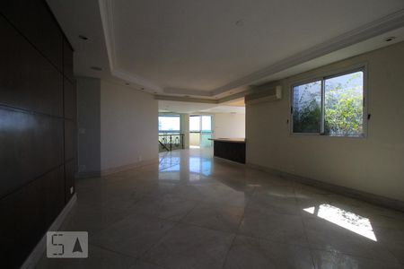 Apartamento para alugar com 550m², 4 quartos e 6 vagasSala