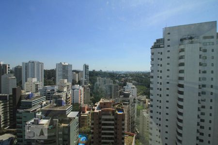 Apartamento para alugar com 550m², 4 quartos e 6 vagasVista da varanda
